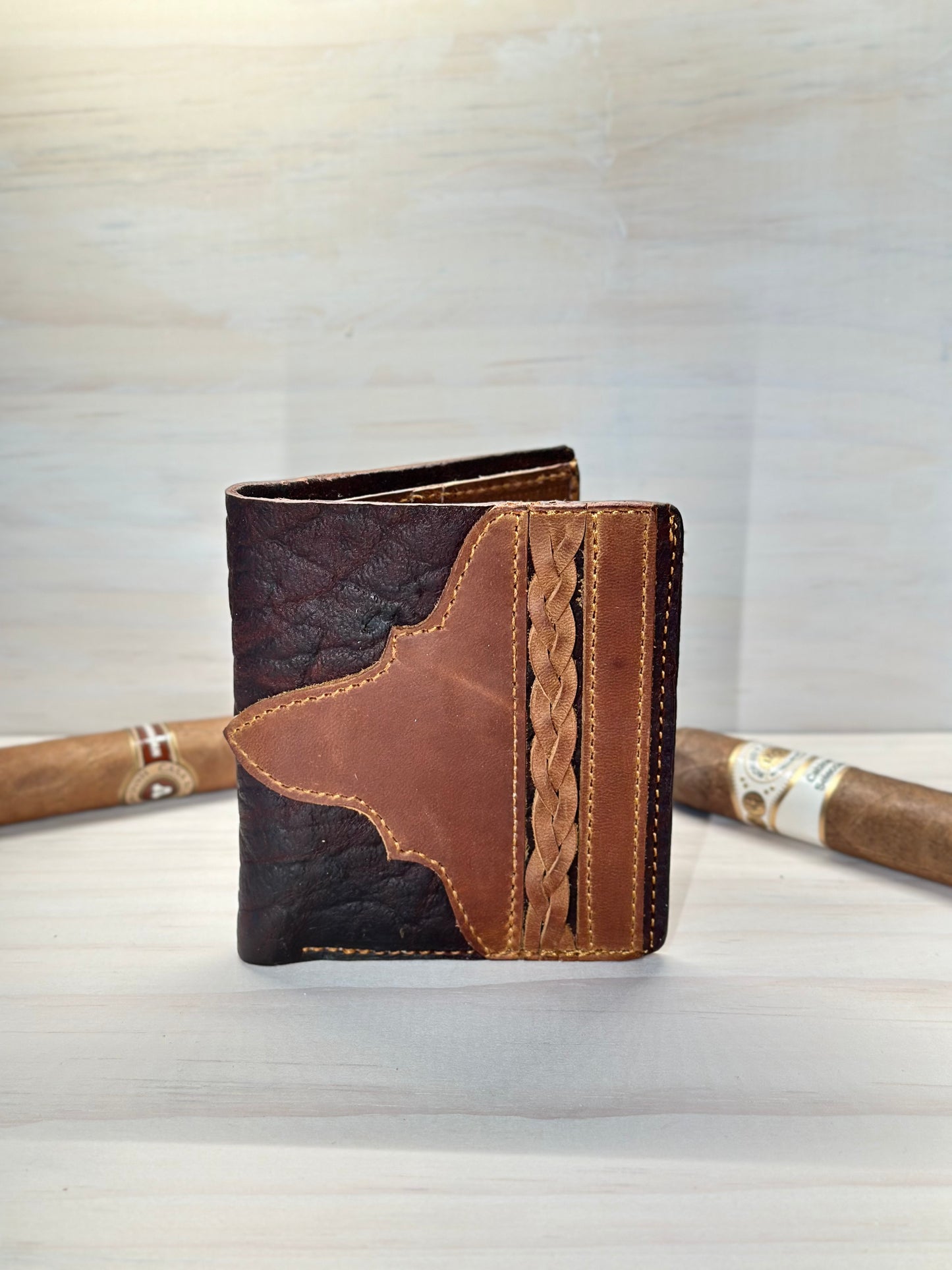 Southern Rugged Bifold - The "Braided Bison"